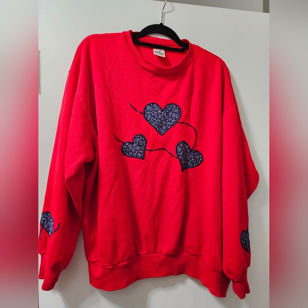 Women's Plus Size Grandma Sweatshirt. Red With Blue Embroidered Hearts. Size 2X.